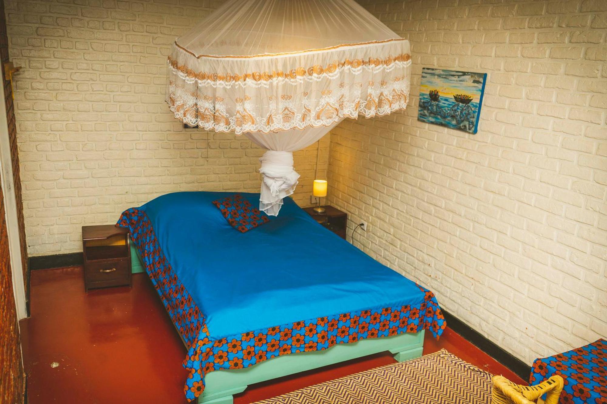 Isange Paradise Resort 루헹게리 외부 사진