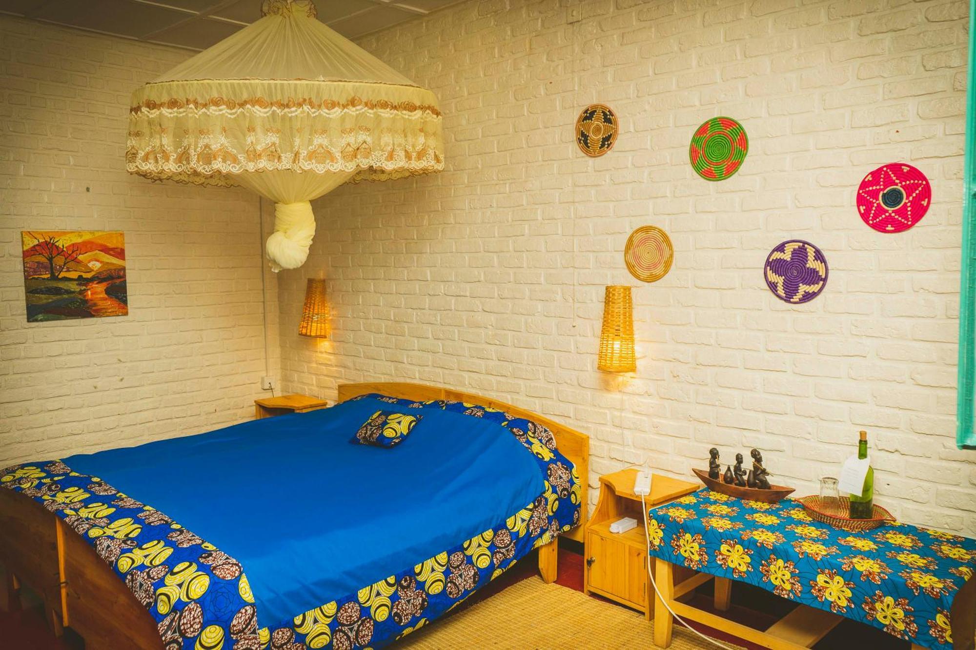 Isange Paradise Resort 루헹게리 외부 사진